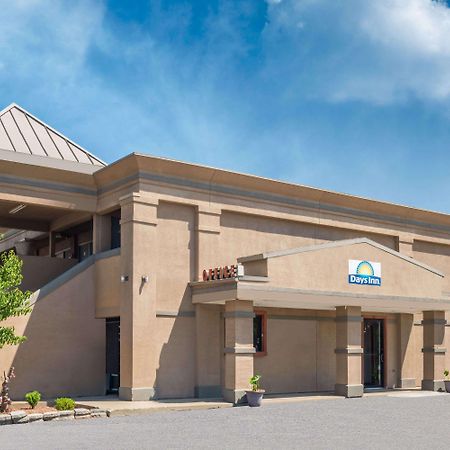 Days Inn By Wyndham Mt. Sterling Mount Sterling Extérieur photo