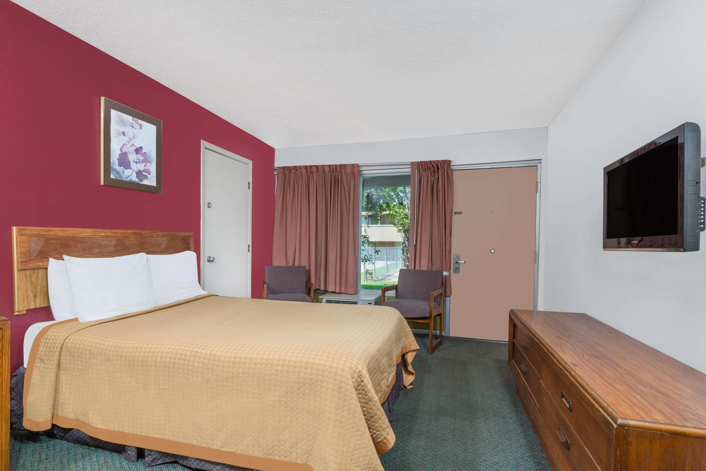 Days Inn By Wyndham Mt. Sterling Mount Sterling Extérieur photo
