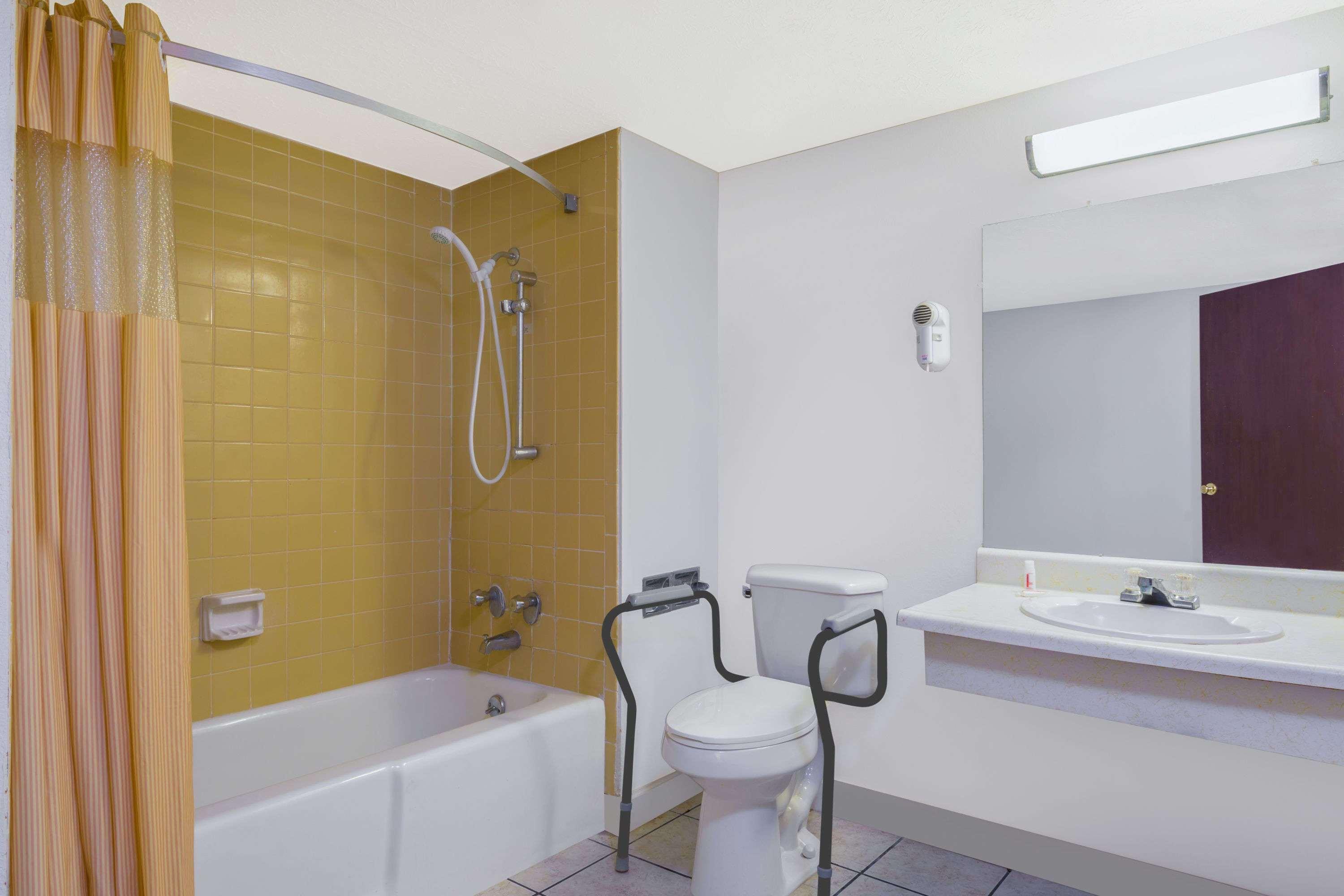 Days Inn By Wyndham Mt. Sterling Mount Sterling Extérieur photo