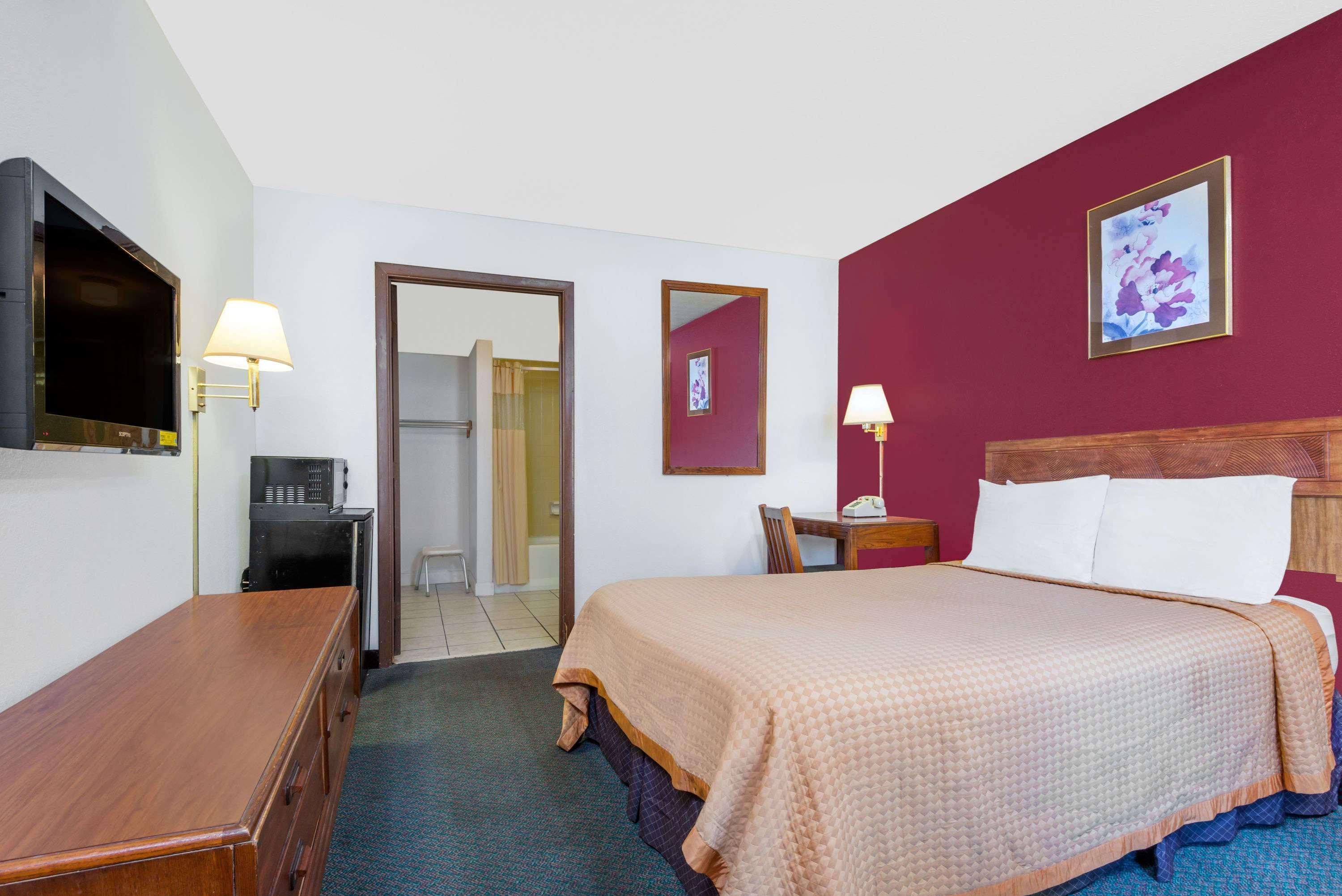 Days Inn By Wyndham Mt. Sterling Mount Sterling Extérieur photo